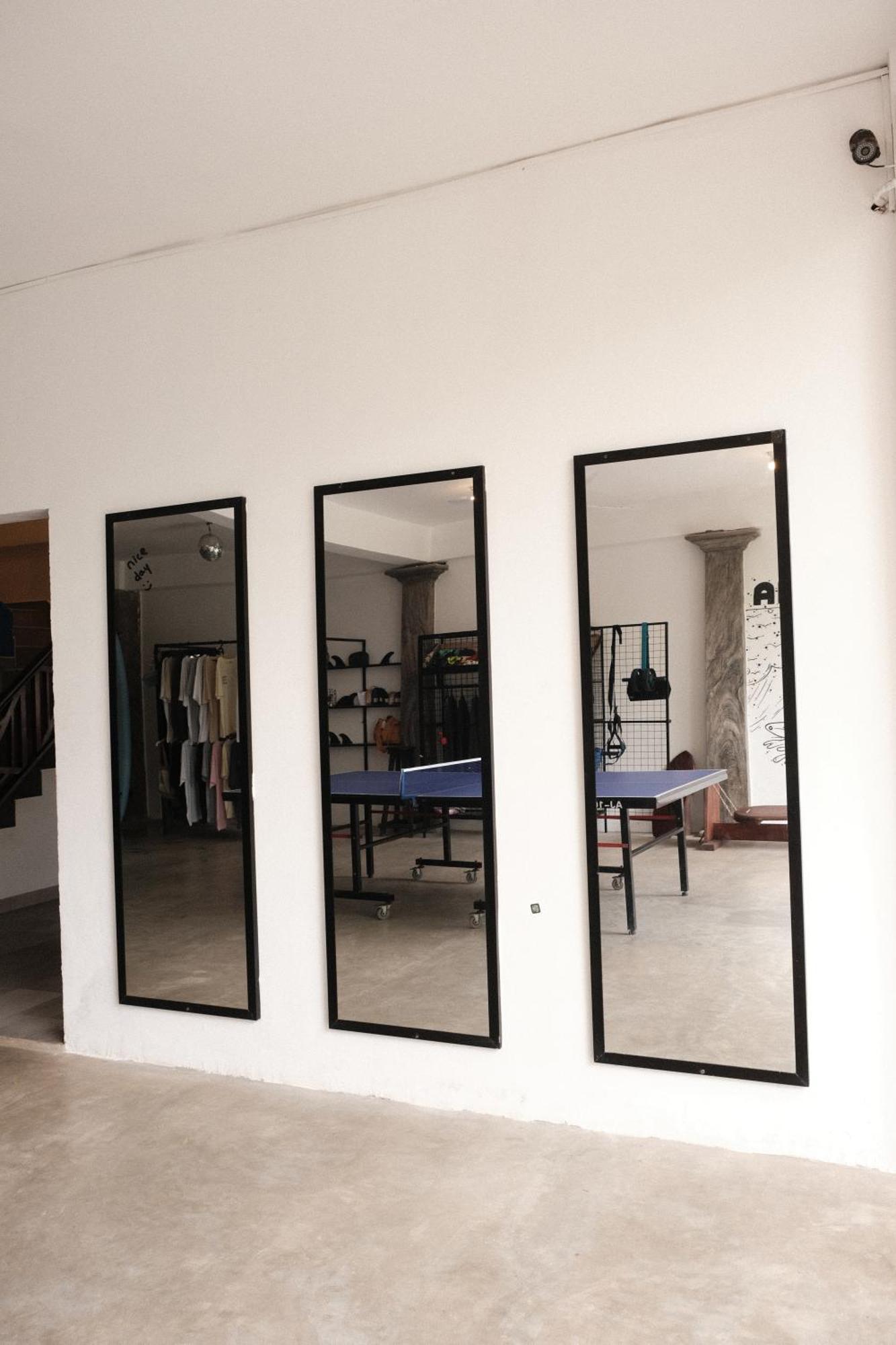 Ruma Surf Hotel Ahangama Kültér fotó