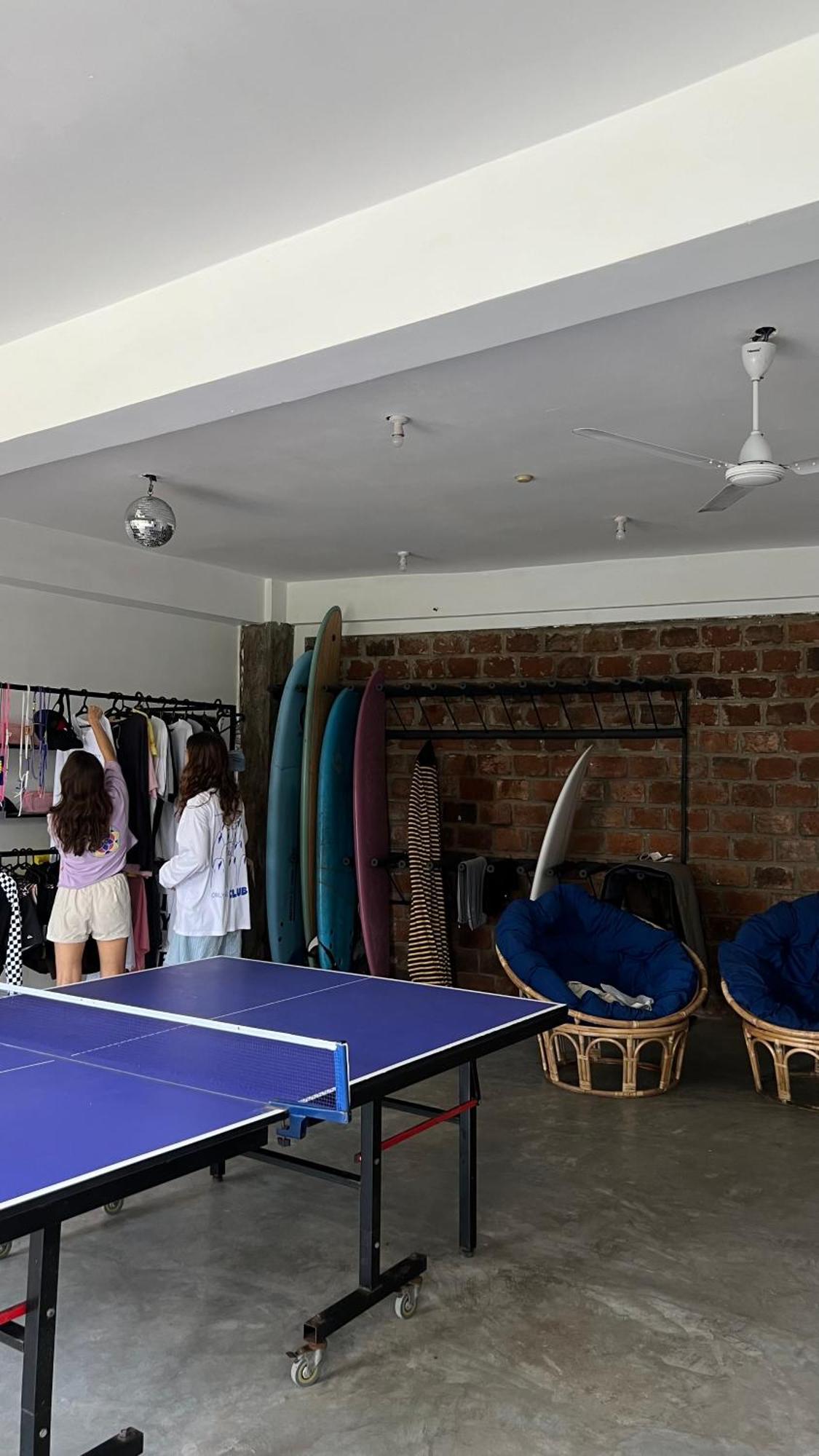 Ruma Surf Hotel Ahangama Kültér fotó